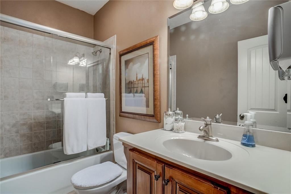 14301 Manor Court — photo 16