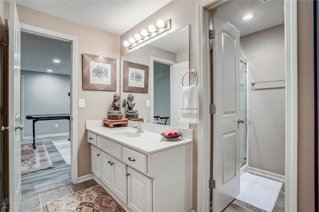 14301 Manor Court — photo 24