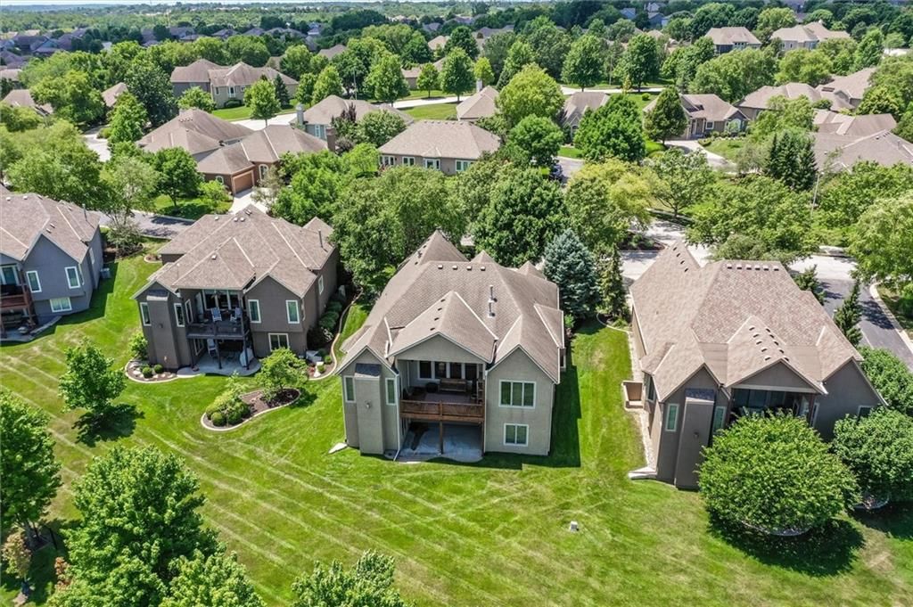 14301 Manor Court — photo 35