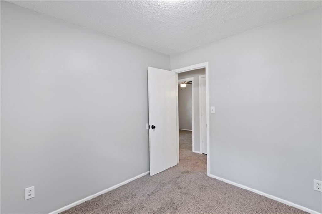 1313 S Clark Avenue — photo 23
