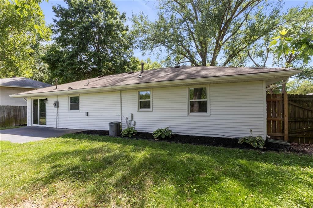 1313 S Clark Avenue — photo 26