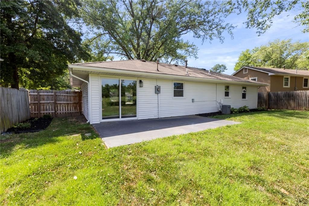1313 S Clark Avenue — photo 27