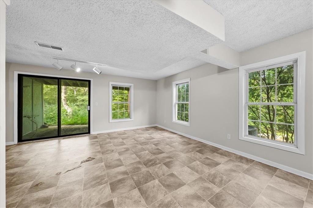 17428 W 70th Street — photo 28