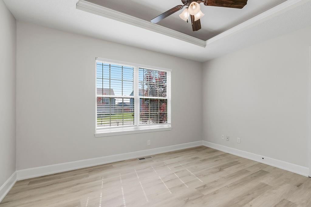 18406 Rock Ridge North N/A — photo 16