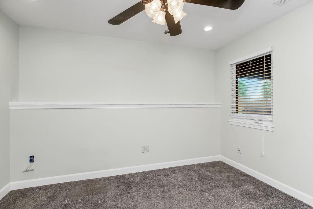 18406 Rock Ridge North N/A — photo 25