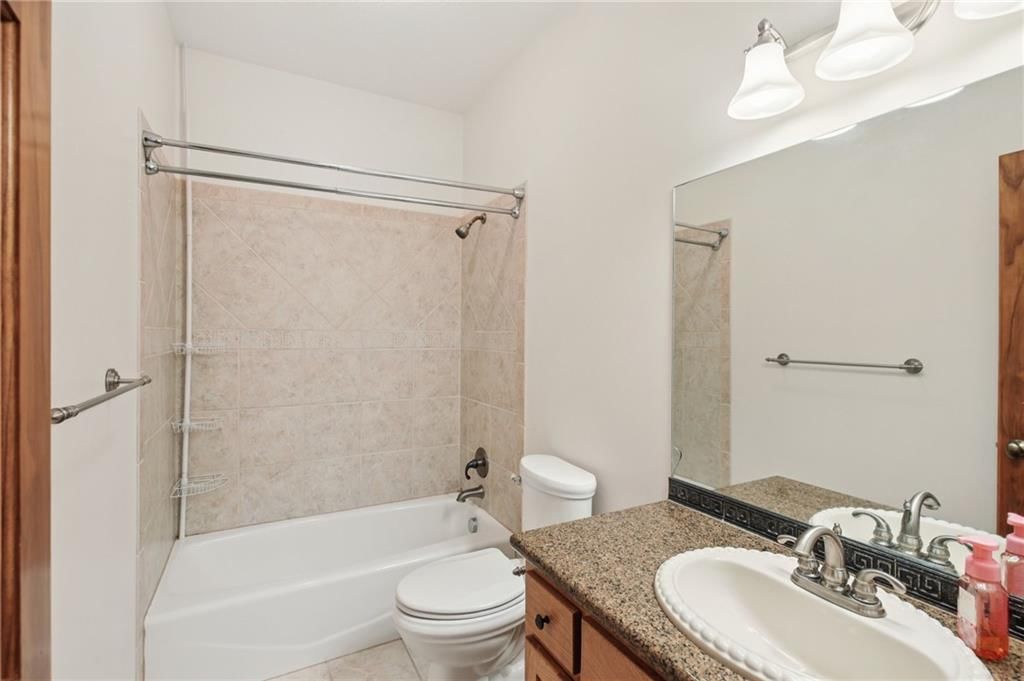 18941 Ward Parkway — photo 16