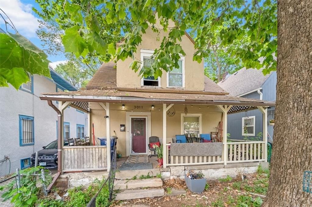 3011 Holmes Street, Kansas City, MO