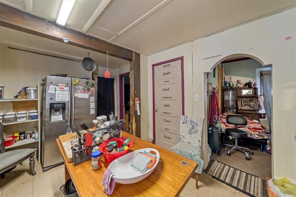 3011 Holmes Street — photo 10