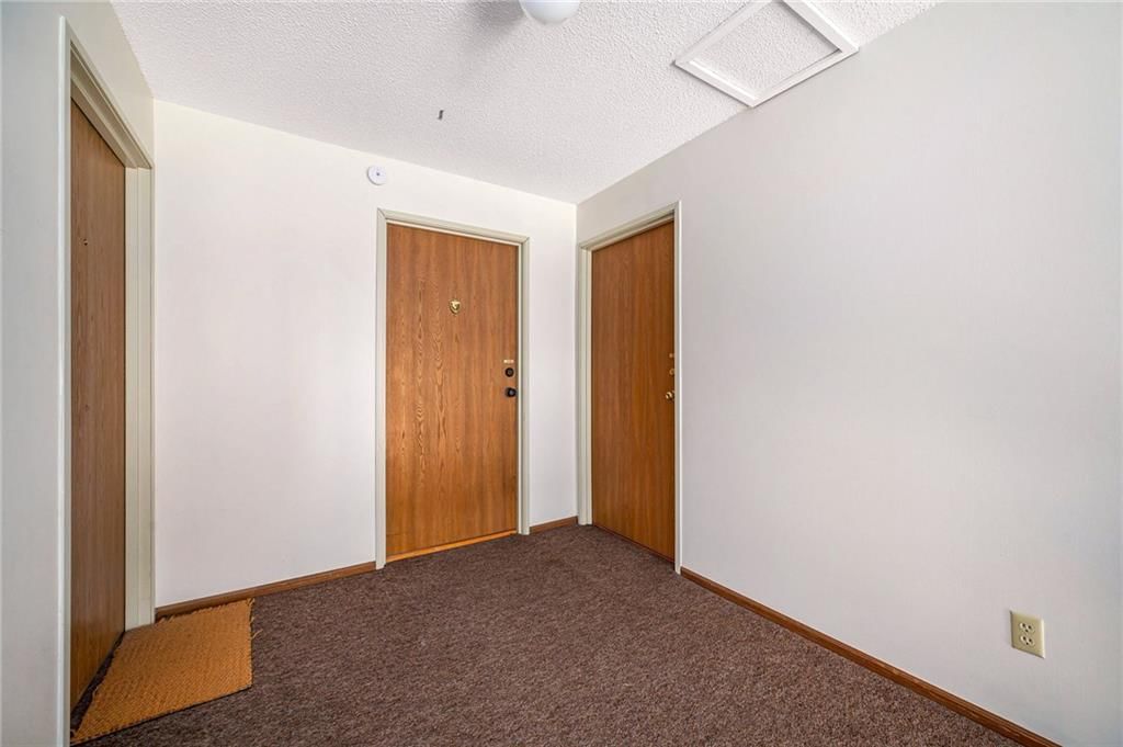 8143 Holmes Road — photo 3