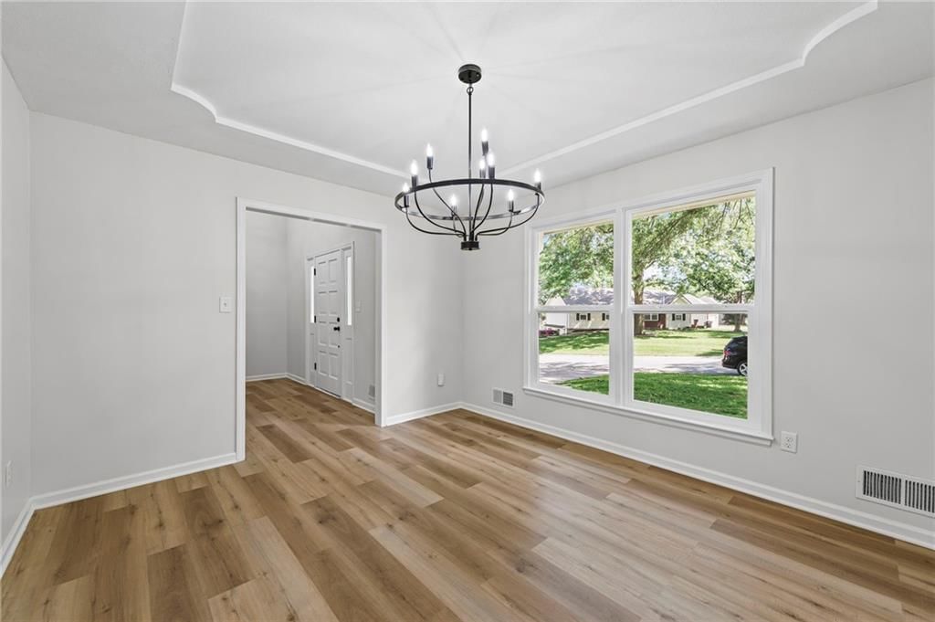 Photo 14 of 47 - 8900 E 81st Street
