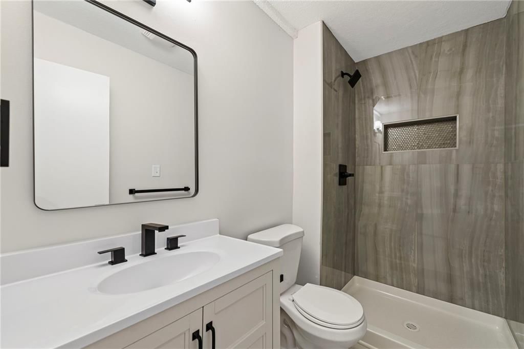 Photo 34 of 47 - 8900 E 81st Street
