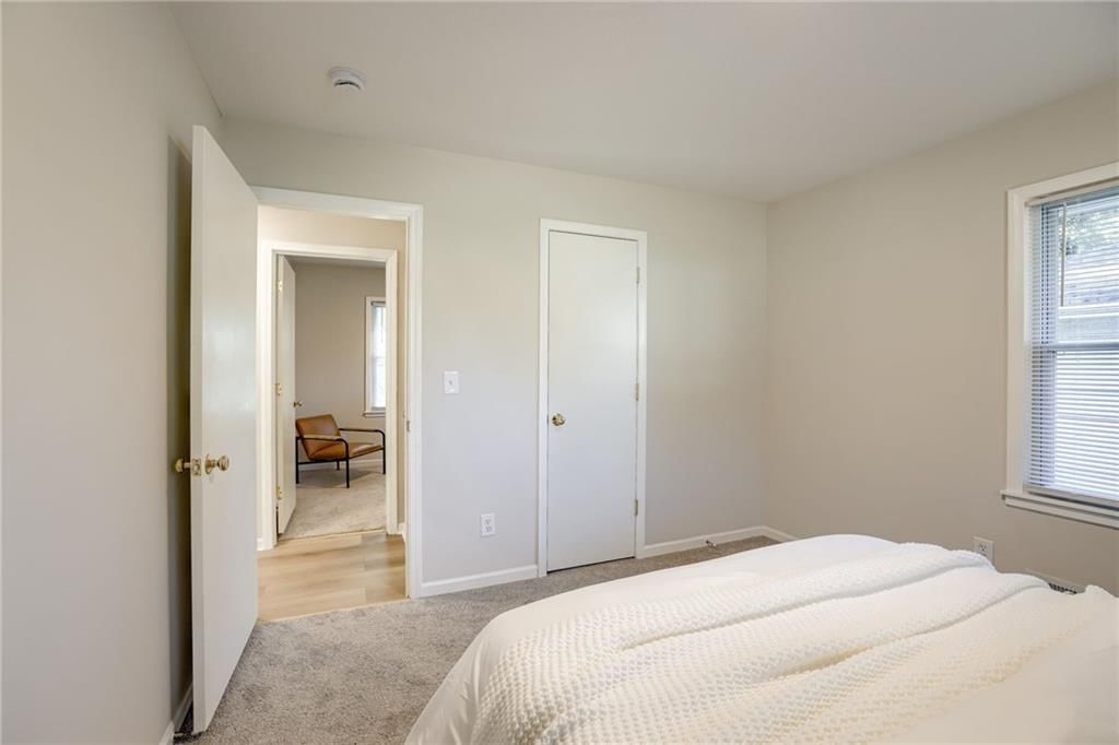 10201 Hillcrest Road — photo 13