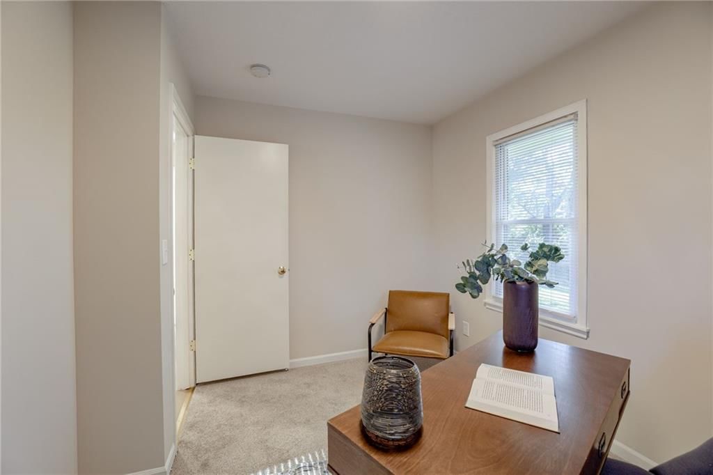 10201 Hillcrest Road — photo 16