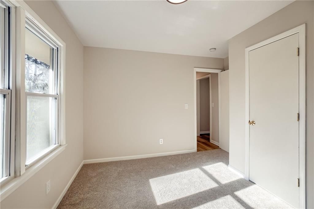 10201 Hillcrest Road — photo 18