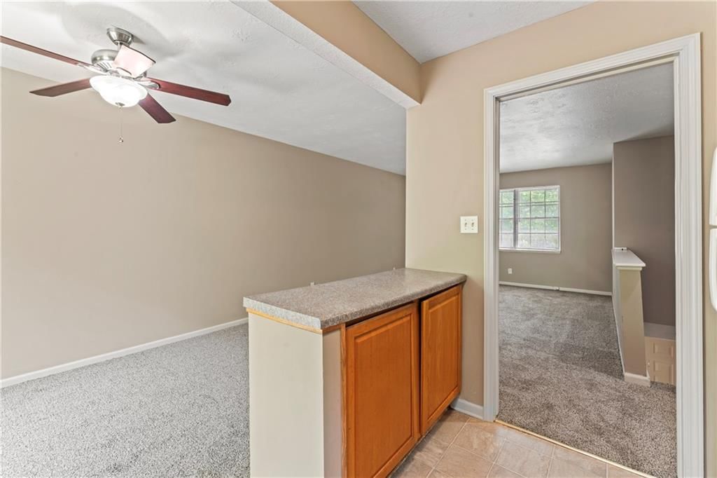 12912-12914 Beacon Avenue — photo 11