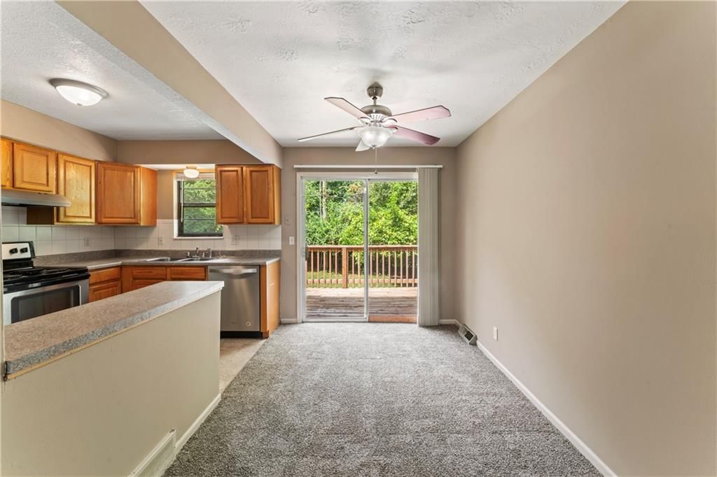 12912-12914 Beacon Avenue — photo 15