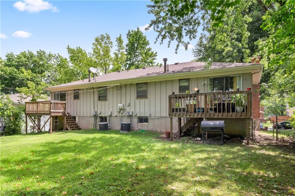 12912-12914 Beacon Avenue — photo 38