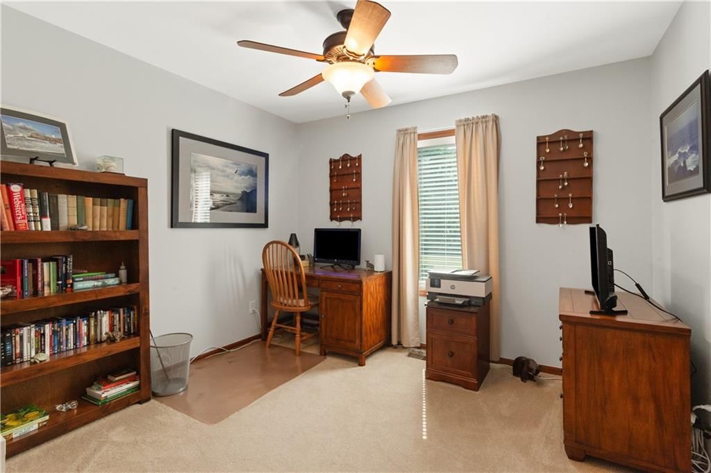 Photo 27 of 35 - 1632 NE Westwind Drive