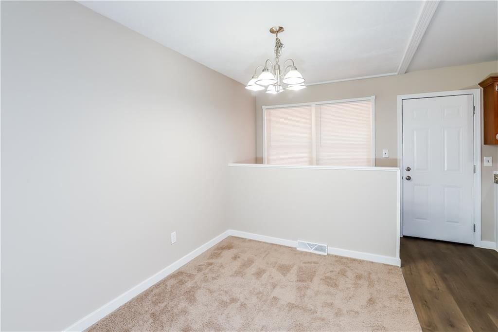 5205 N Richmond Avenue — photo 7