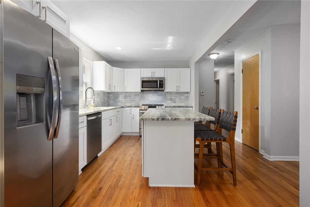 442 Circle Drive — photo 3
