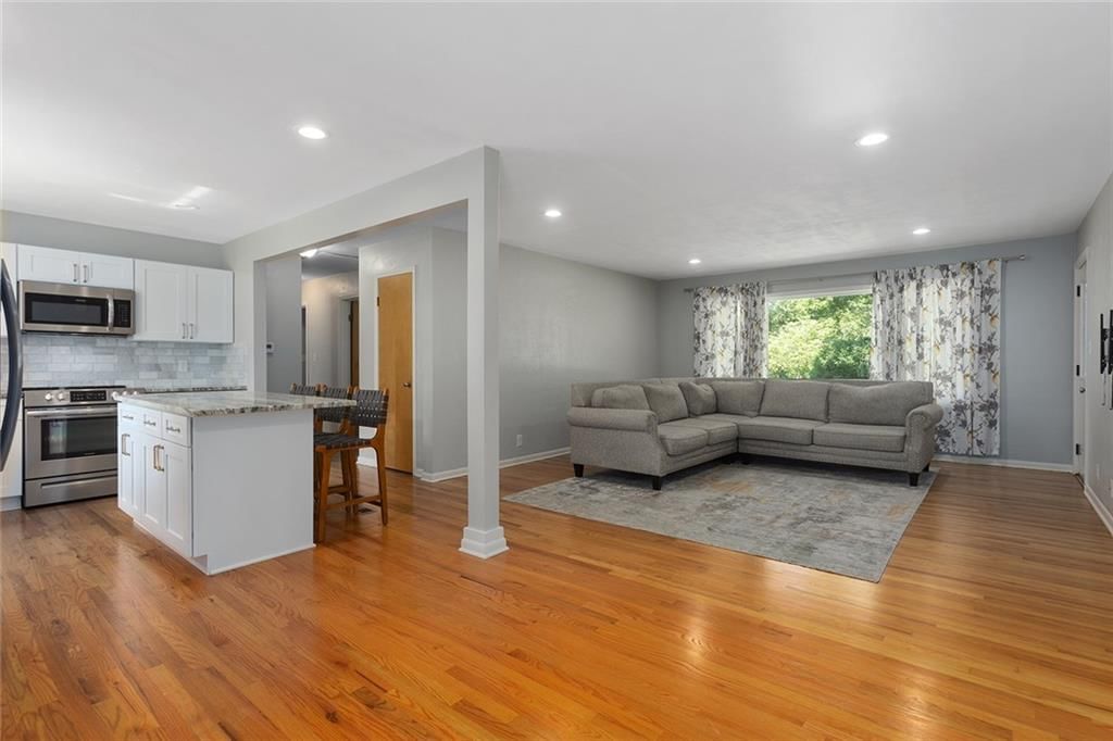 442 Circle Drive — photo 5