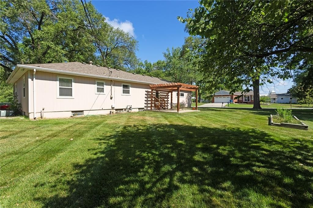 442 Circle Drive — photo 15
