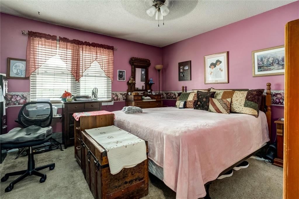 Photo 6 of 19 - 314 N Normandy Street