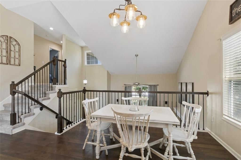 Photo 11 of 27 - 16133 W 157th Street