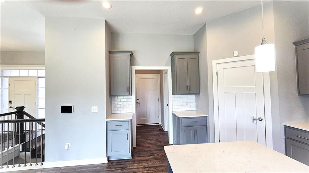 1201 Mesa Drive — photo 5