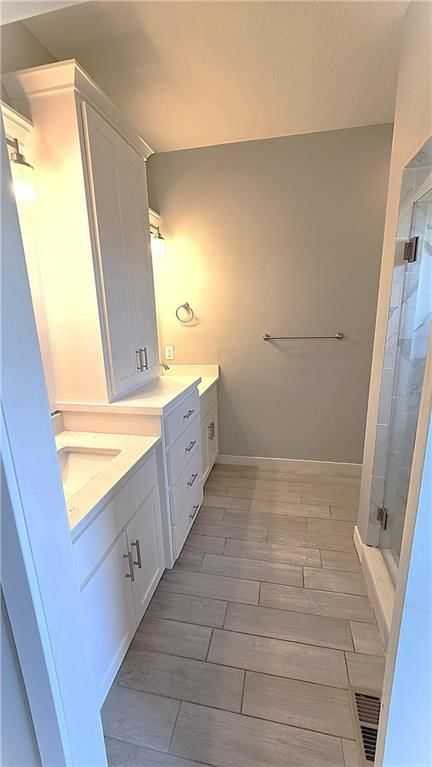 1201 Mesa Drive — photo 10