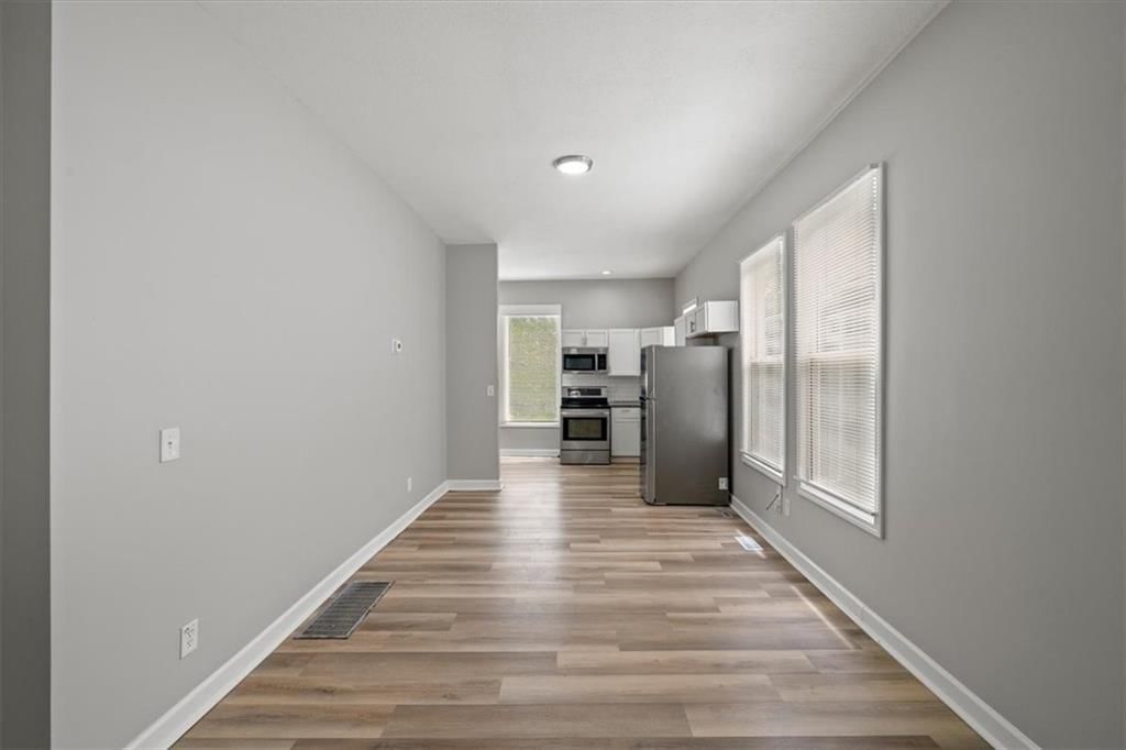 3543 Flora Avenue — photo 9