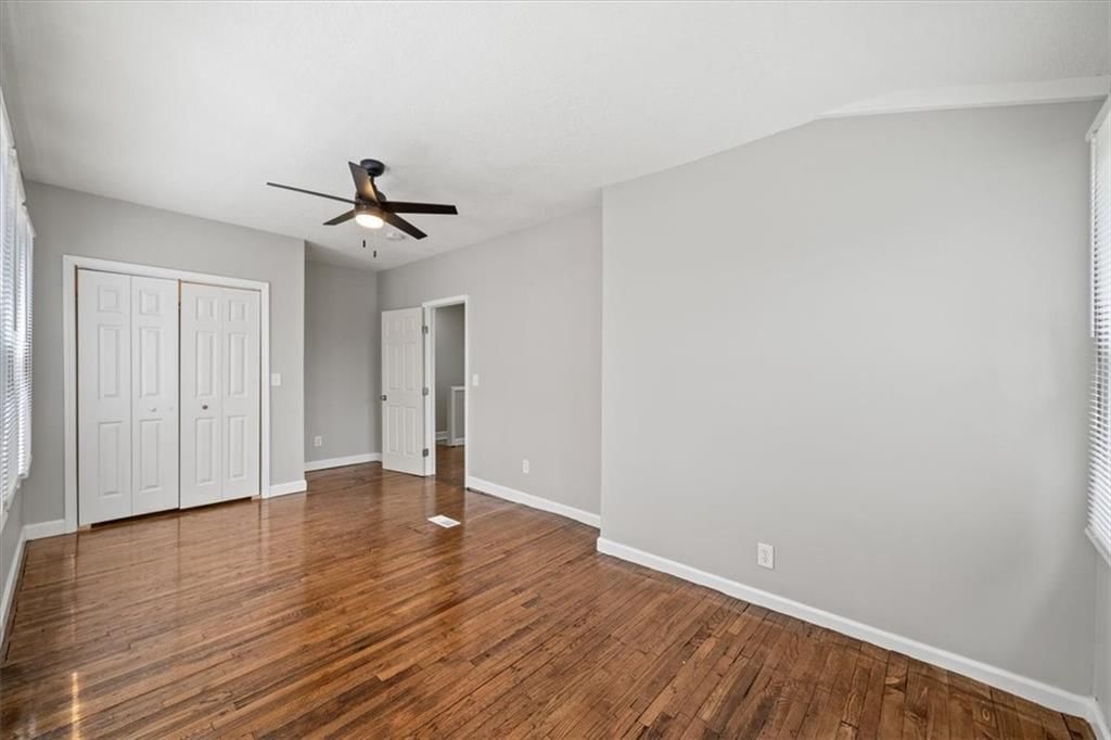 3543 Flora Avenue — photo 17