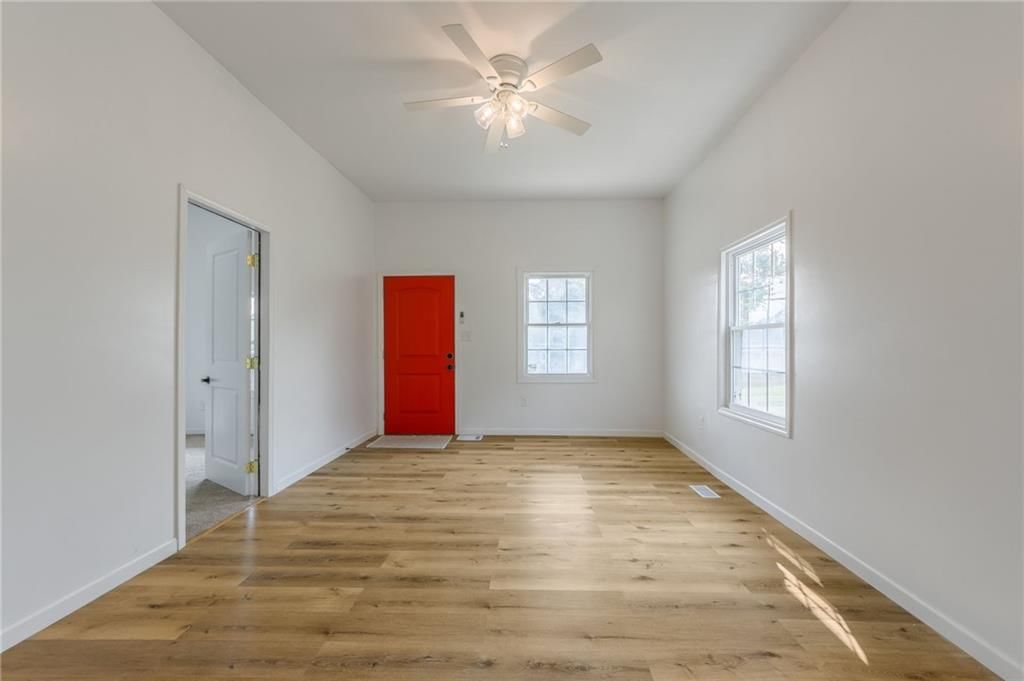 1718 Main Street — photo 5