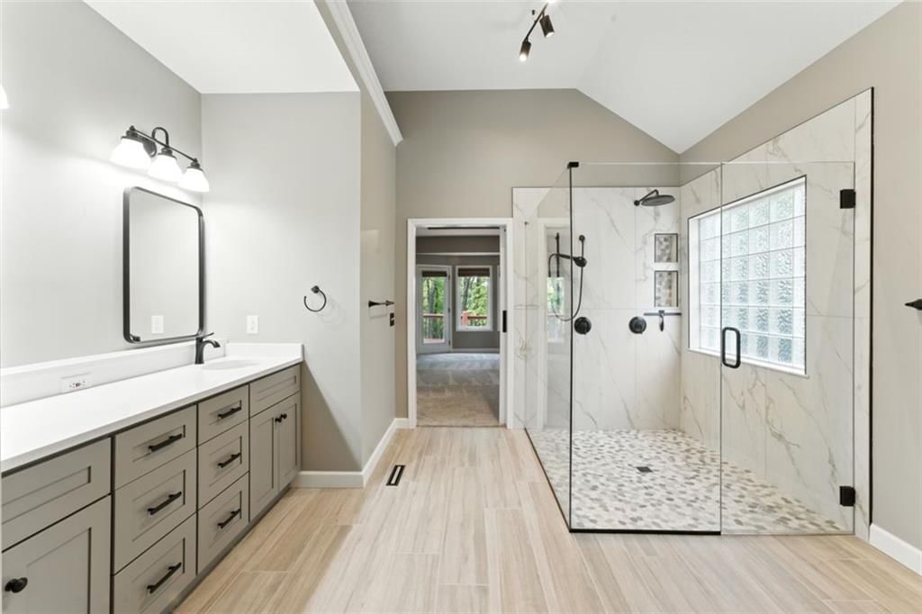 Photo 3 of 22 - 15035 W 128th Street