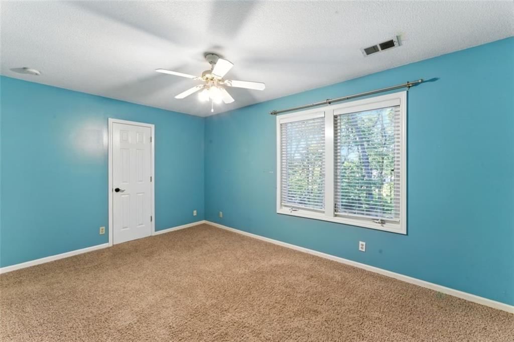 Photo 21 of 22 - 15035 W 128th Street