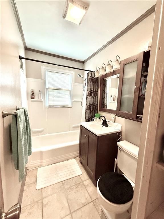 1303 E 3RD Street — photo 9