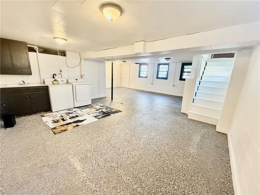 1303 E 3RD Street — photo 14