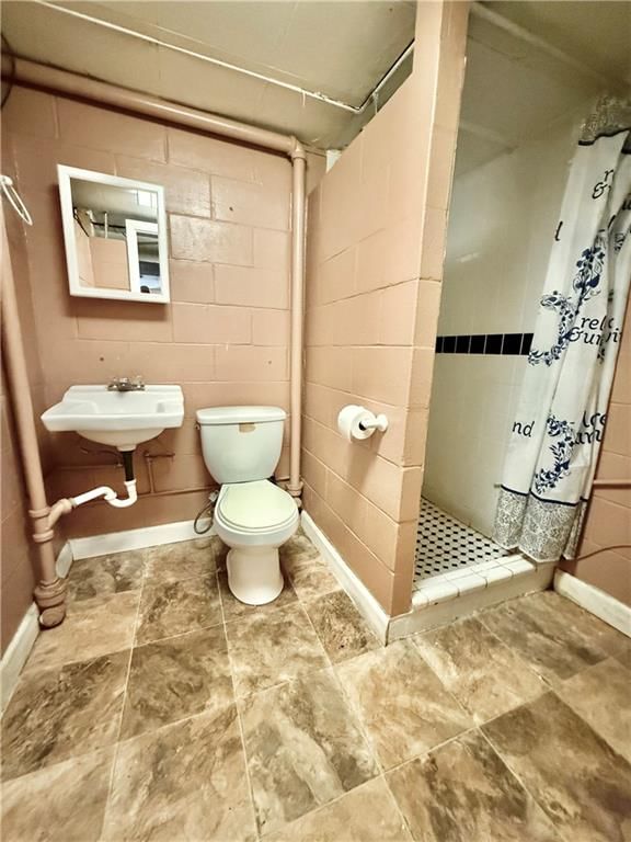 1303 E 3RD Street — photo 16