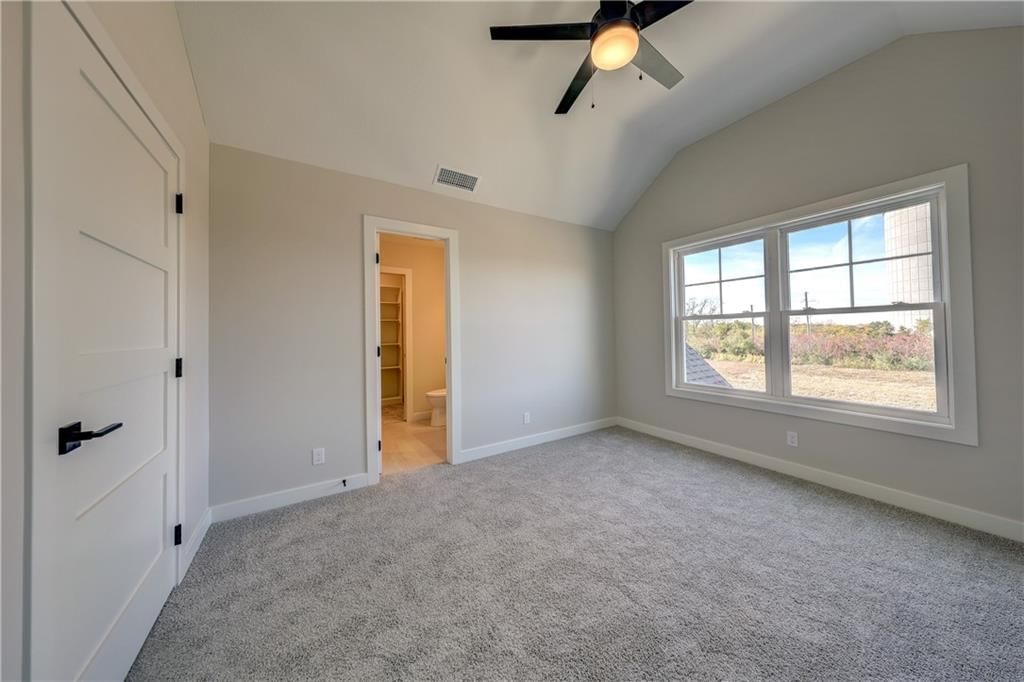 4005 NE Apple Grove Drive — photo 28