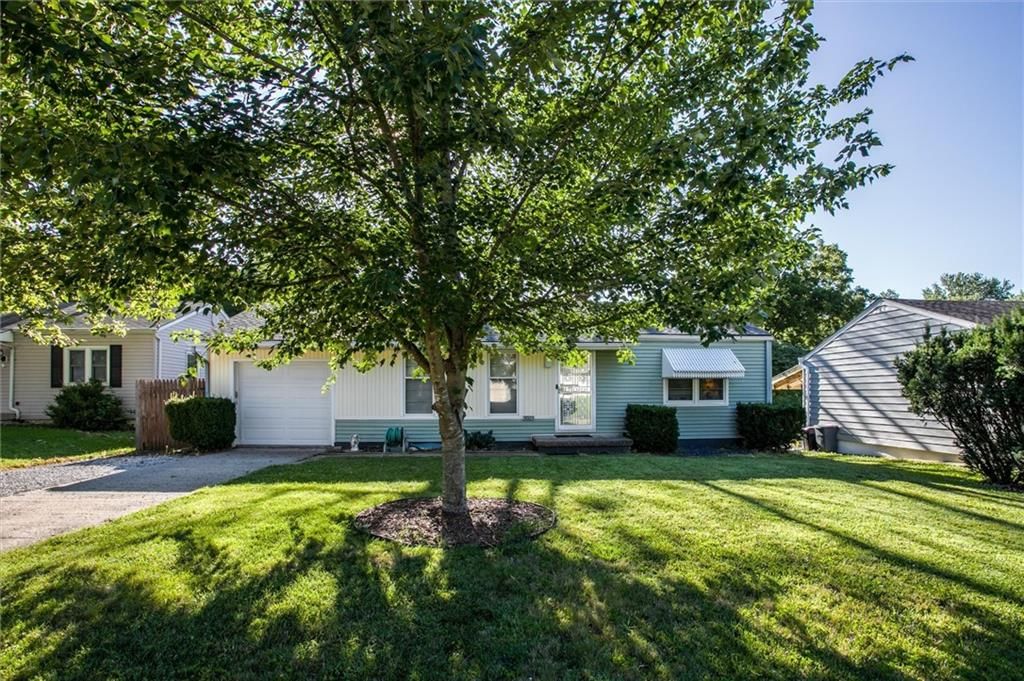 Photo 8 of 28 - 3021 Appleton Avenue