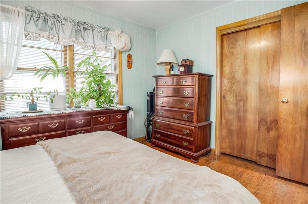 Photo 21 of 28 - 3021 Appleton Avenue