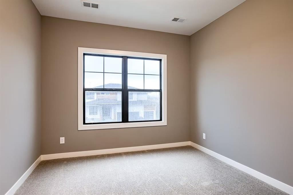 3409 W 187th Street — photo 32