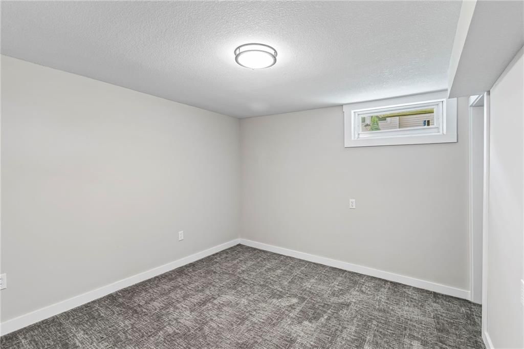 2118 South Street — photo 25