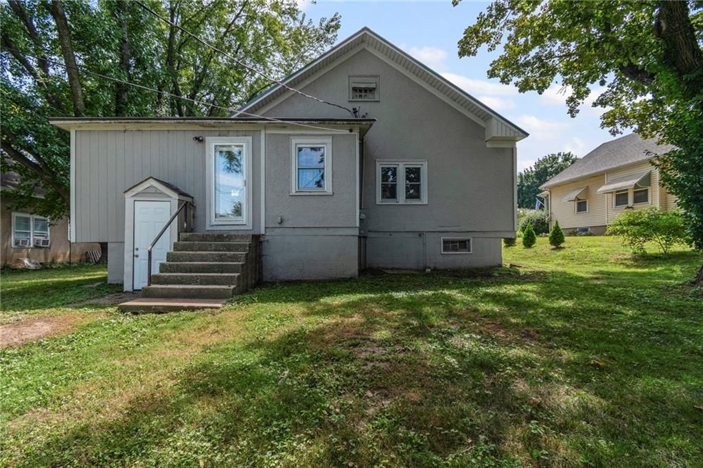2118 South Street — photo 30