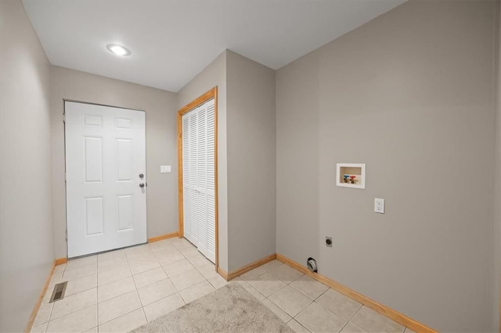 295 E 2300 Road — photo 11