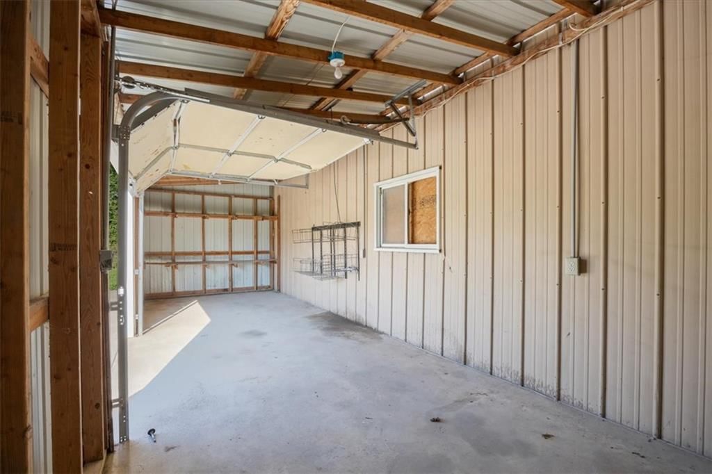 295 E 2300 Road — photo 37