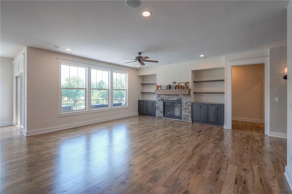Photo 12 of 92 - 17875 Bluejacket Street