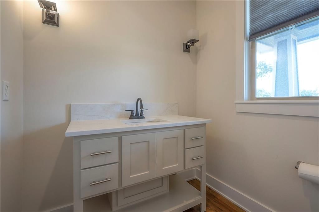 Photo 15 of 92 - 17875 Bluejacket Street