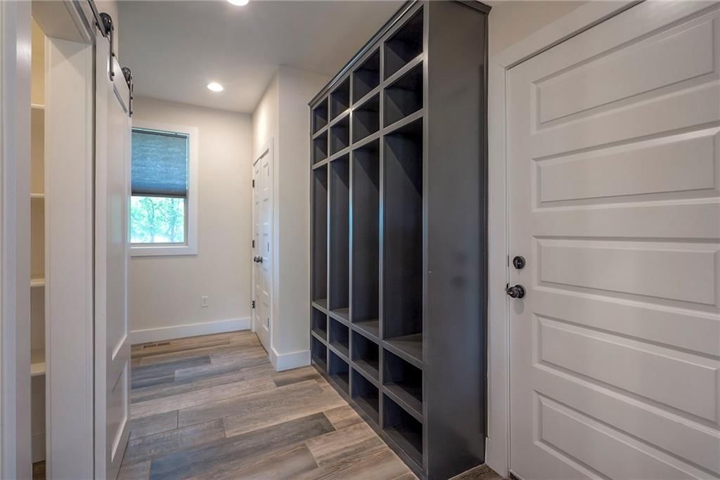 Photo 29 of 92 - 17875 Bluejacket Street