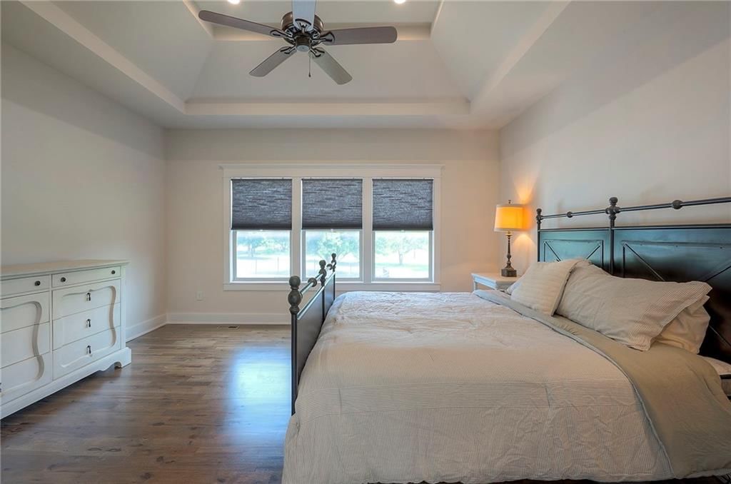 Photo 35 of 92 - 17875 Bluejacket Street